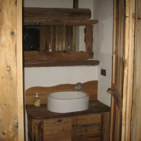 Bed & Breakfast Outdoor *